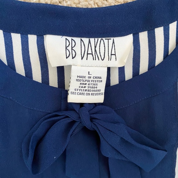 BB Dakota Navy and Ivory Striped Nautical Inspired Tank Top with Bow Front Tie - Picture 5 of 6